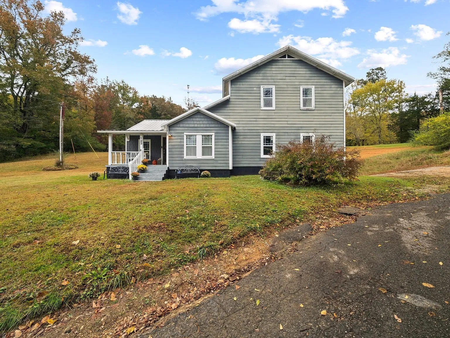 Property in Waynesboro, Tennessee