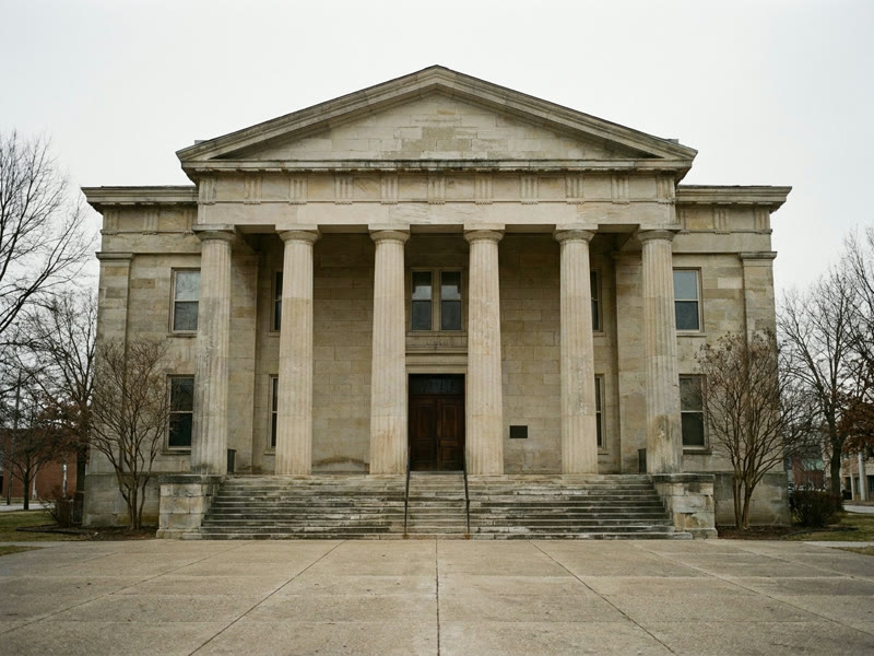 County courthouse exterior where foreclosure auctions are held