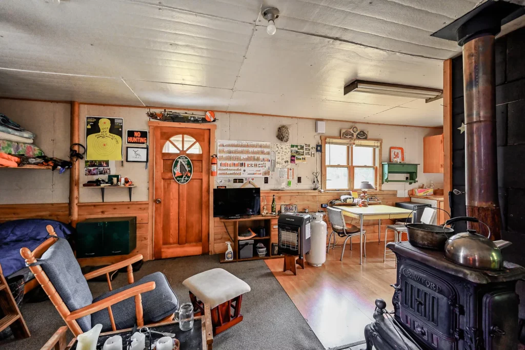 70 Morgan Rd, Burnham, ME 04922