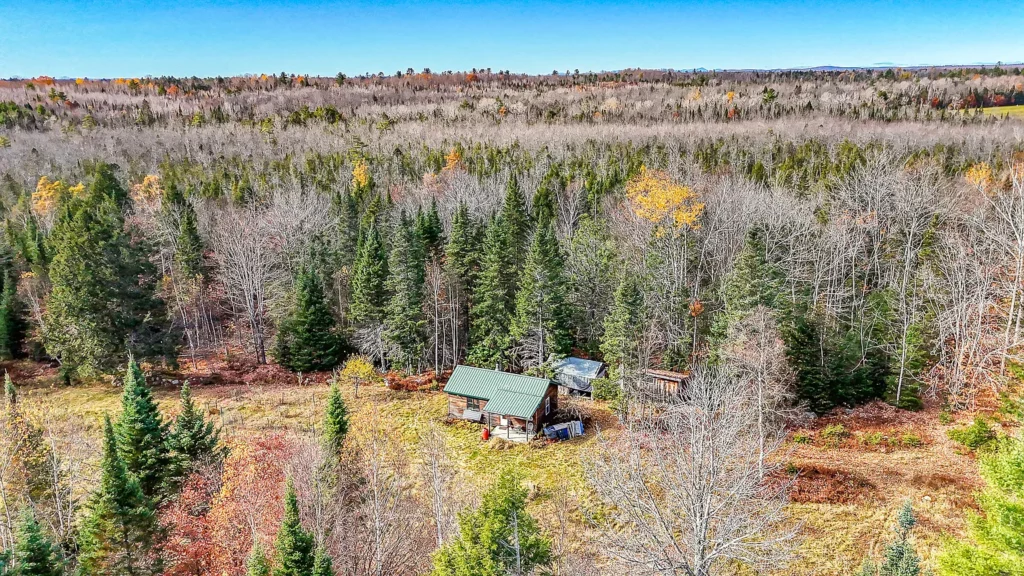 70 Morgan Rd, Burnham, ME 04922