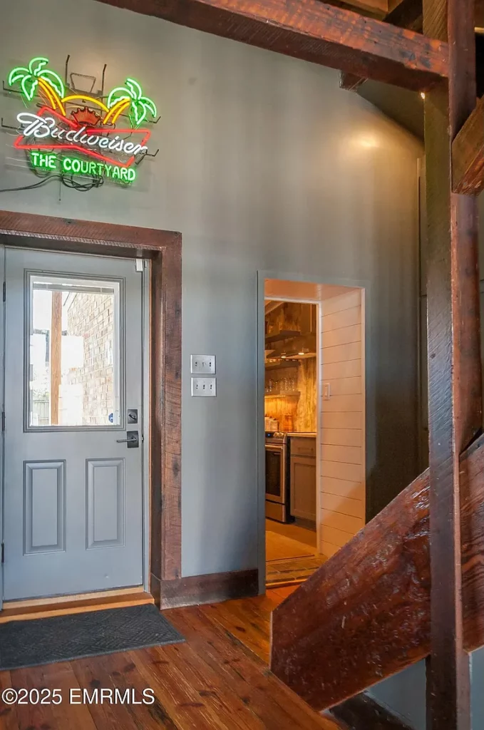 116 N Main St, Newton, MS 39345