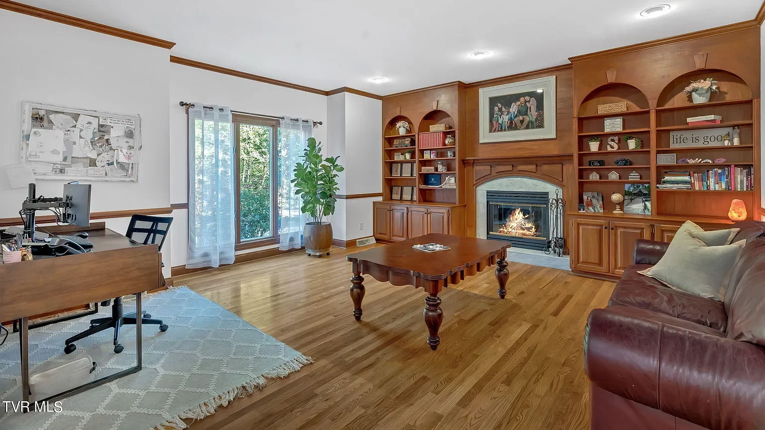 1108 Norfolk Pl, Kingsport, TN 37660