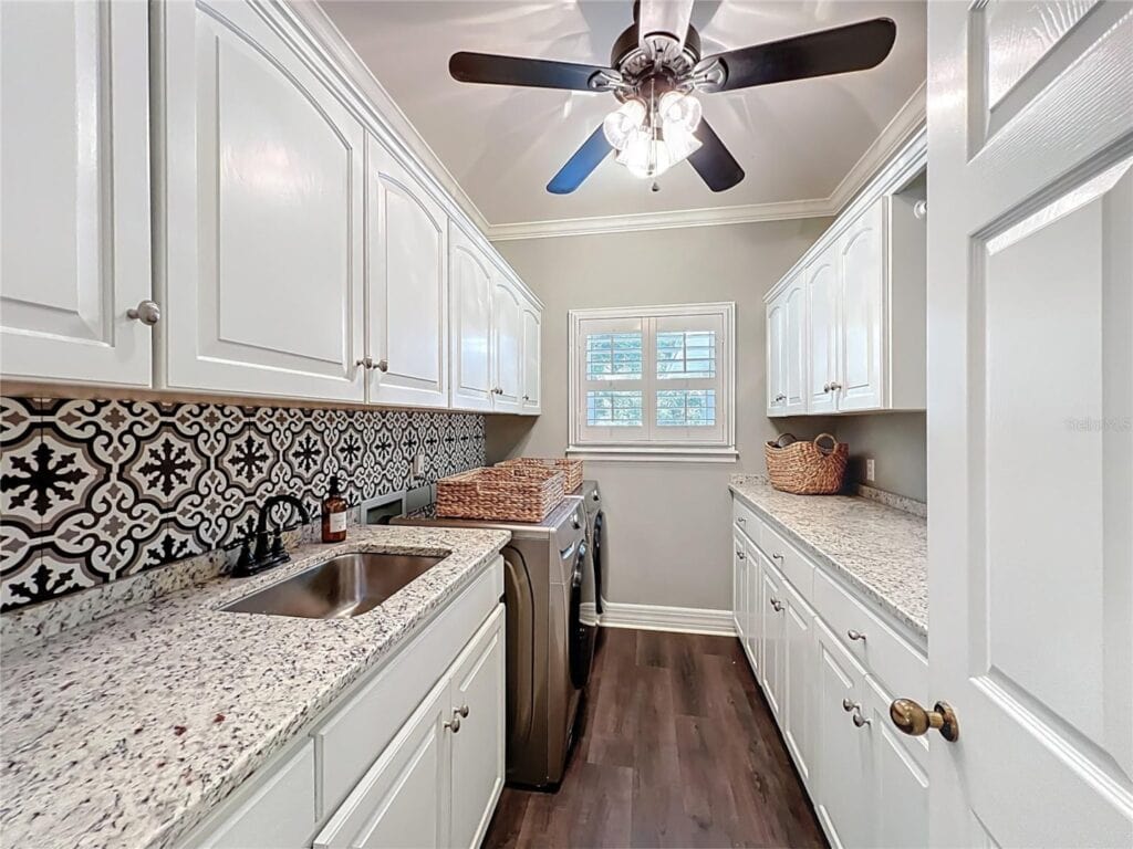 2756 Sequoyah Dr, Haines City, FL 33844 Listed by Rae Chidlow
