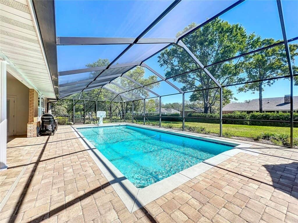 2756 Sequoyah Dr, Haines City, FL 33844 Listed by Rae Chidlow