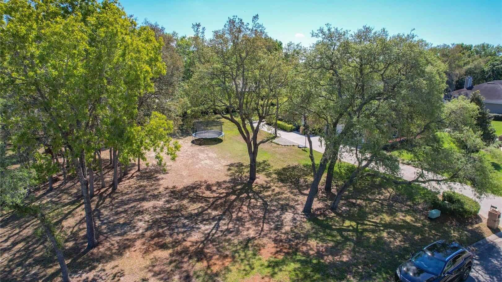 2756 Sequoyah Dr, Haines City, FL 33844 Listed by Rae Chidlow