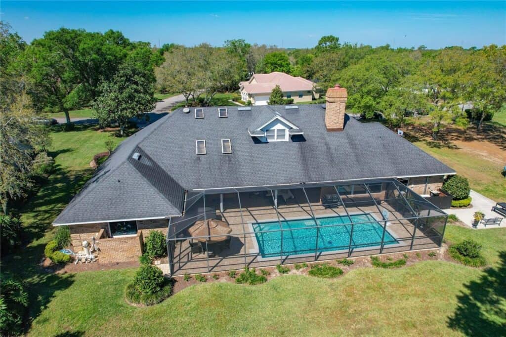2756 Sequoyah Dr, Haines City, FL 33844 Listed by Rae Chidlow