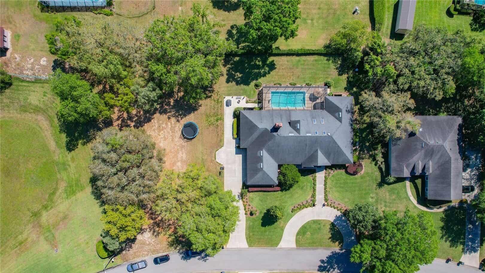 2756 Sequoyah Dr, Haines City, FL 33844 Listed by Rae Chidlow