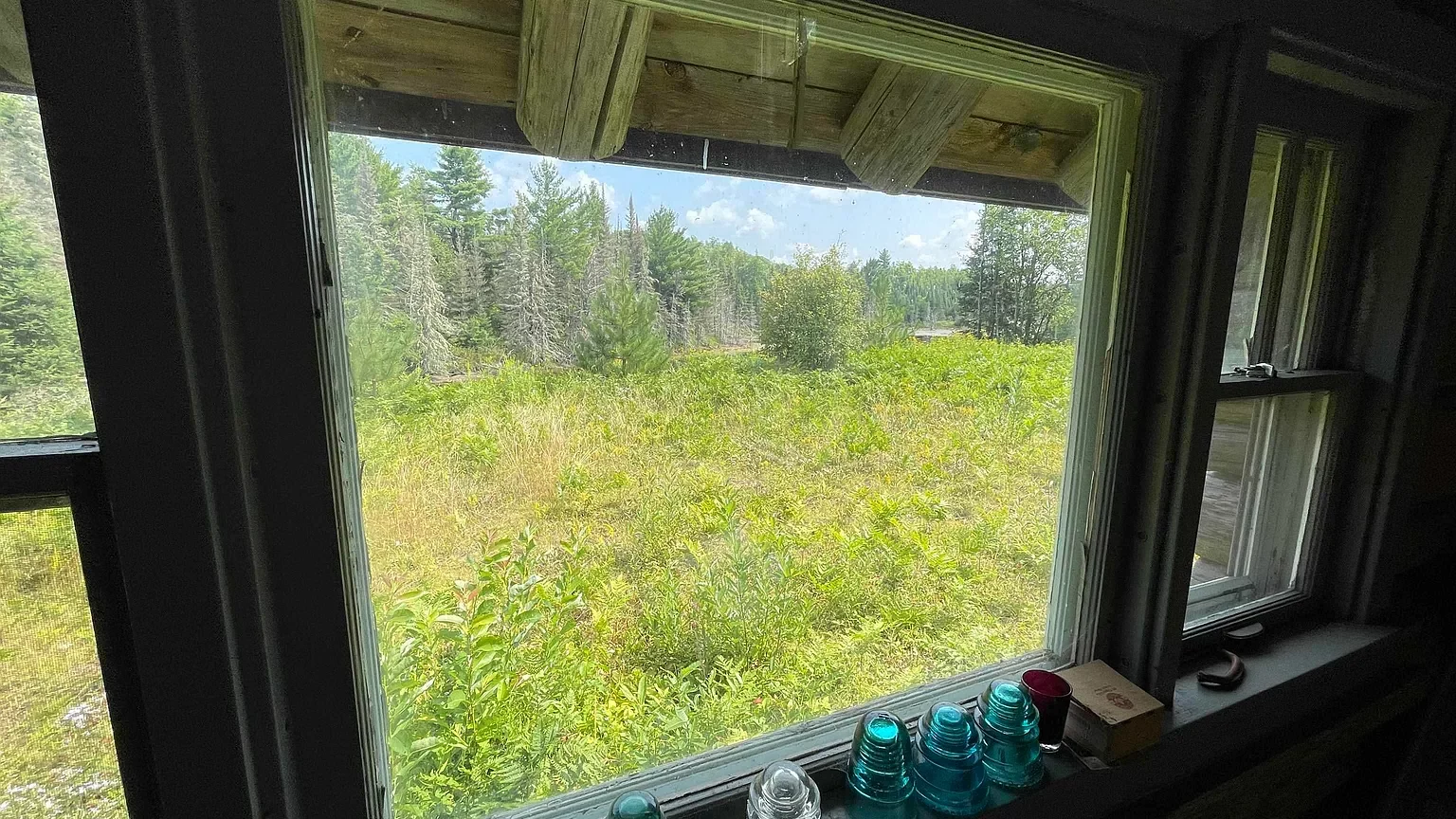 log cabin for sale 26497 Us Highway 41 Rd, Covington, MI 49919