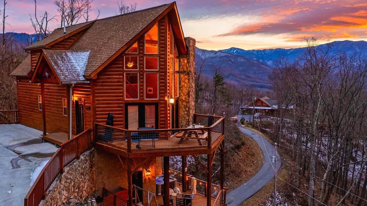 Best Cabins in Tennessee for Smoky Mountains and State Parks