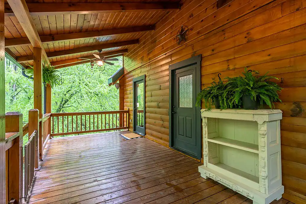 Log Cabin For Sale Georgia 121 Farmstead Rd, Ellijay, GA 30540 Tracy Krohn 404-217-5908, Keller Williams Elevate
