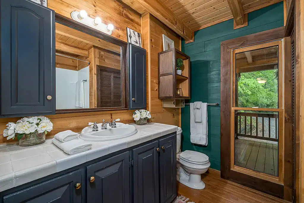 Log Cabin For Sale Georgia 121 Farmstead Rd, Ellijay, GA 30540 Tracy Krohn 404-217-5908, Keller Williams Elevate