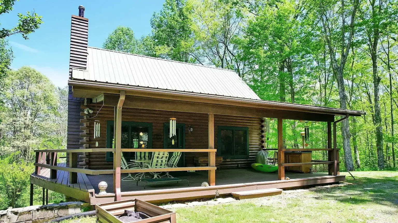 Log Cabin For Sale in Tennessee -147 Blalock Dr, Turtletown, TN 37391