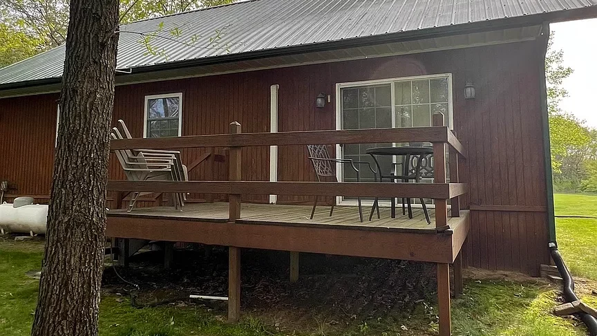 Log cabin for sale in Illinois 15033 Ray Rd, Rushville, IL 62681