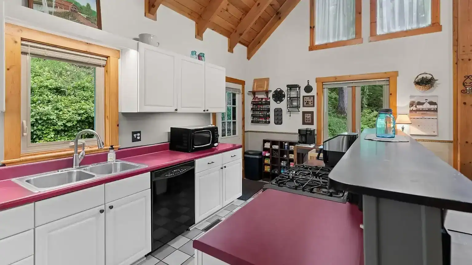 Timber Frame cabin for sale by the creek on 20 acres in Sneedville Tennessee 477 Stoney Fork Rd, Sneedville, TN 37869 Jessee Cook Your Local East Tennessee realtor
